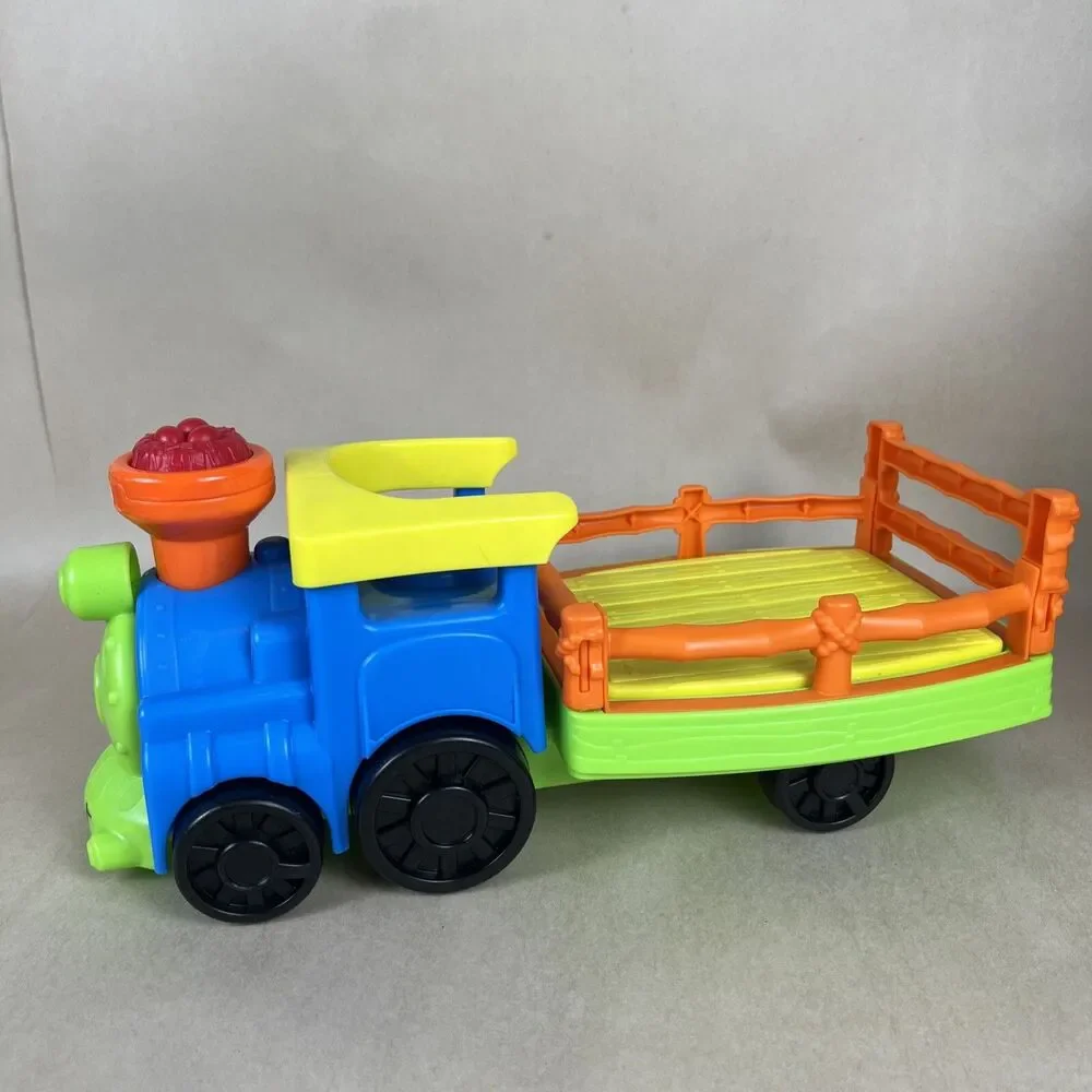 Fisher Price Little People Animals Musical Choo Choo Zoo Train Only,‎ Works